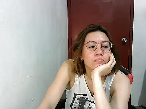 crizzybel online show from 02.14.25