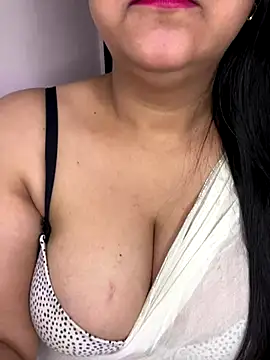 Zoya Varma004 online show from 12.21.25