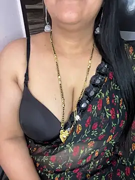 Zoya Varma004 online show from 03.02.26