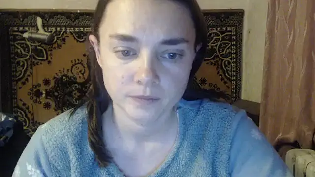 Snapshot of AlisaLaDiva chatting on 12.20.25 AlisaLaDiva online show from 12.20.25