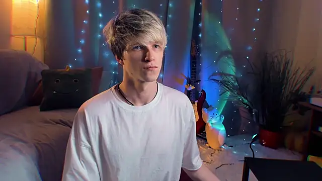 Breston Sweet online show from 04.15.26