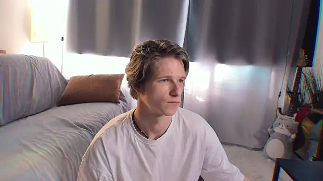 Snapshot of Breston_Sweet chatting on 06.25.26 Breston Sweet online show from 06.25.26