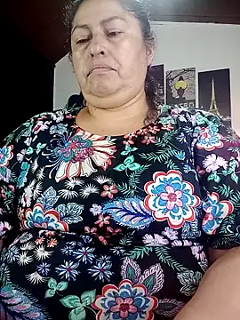 Snapshot of Keyla01_ chatting on 04.26.26 Keyla01 online show from 04.26.26