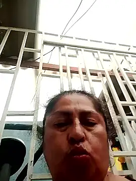 Snapshot of Keyla01_ chatting on 05.04.26 Keyla01 online show from 05.04.26