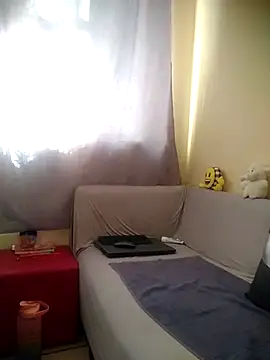 Snapshot of smalltitiz chatting on 09.15.25 smalltitiz online show from 09.15.25