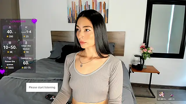 Ginebraa Saenz online show from 02.17.25