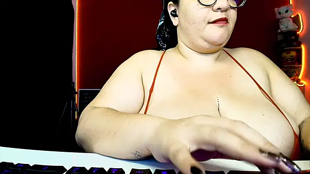 lulubigtitts1 online show from 02.19.25