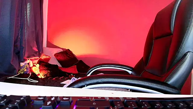 lulubigtitts1 online show from 04.08.26