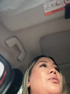 Snapshot of ValeryGrey chatting on 01.24.25 ValeryGrey online show from 01.24.25