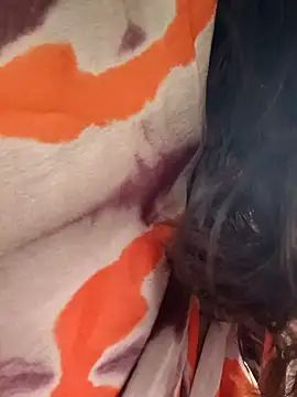 Snapshot of yoursana- chatting on 12.16.24 yoursana- online show from 12.16.24