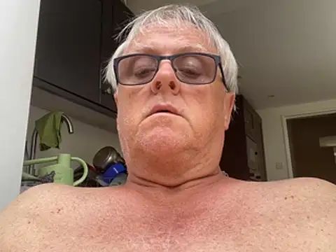 Snapshot of bigbadjon69 chatting on 06.29.26 bigbadjon69 online show from 06.29.26