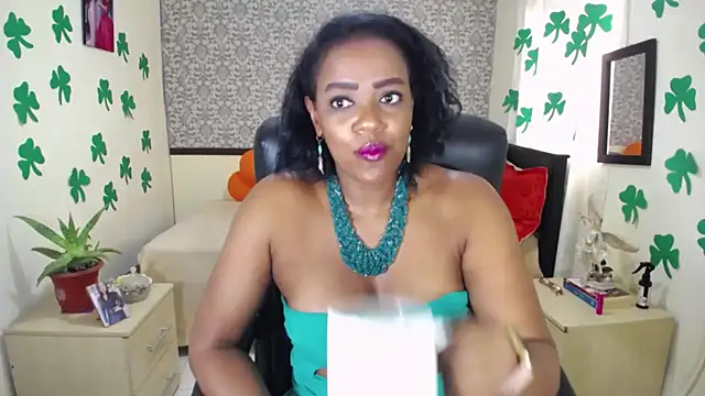 EvaFoxter online show from 03.17.26