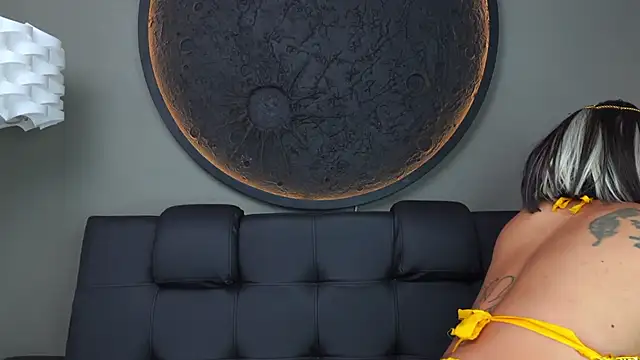 miss vaiolette online show from 09.12.25