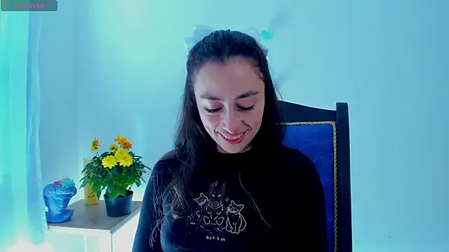 Snapshot of Amatiista chatting on 03.17.25 Amatiista online show from 03.17.25