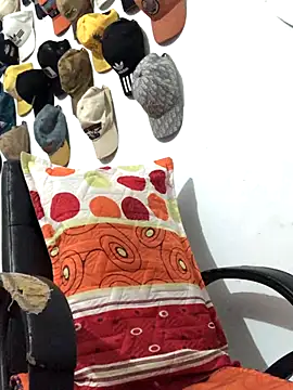 Snapshot of Cabetothepro chatting on 11.14.25 Cabetothepro online show from 11.14.25