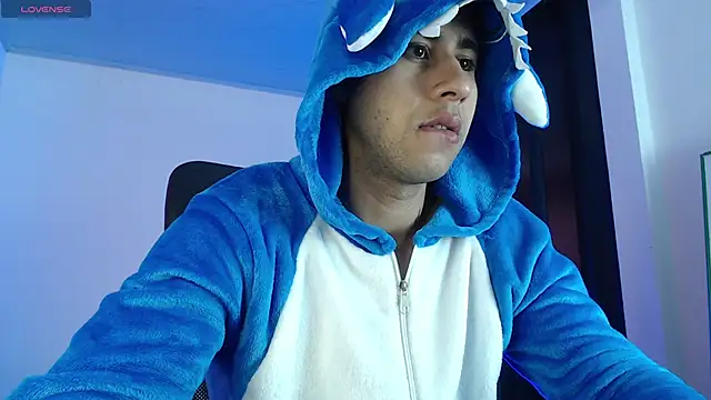 Snapshot of Daiki_Jack chatting on 01.05.25 Daiki Jack online show from 01.05.25