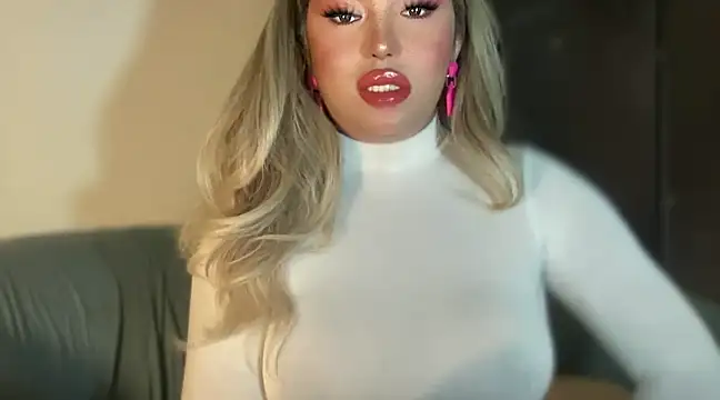 BigDominaMia online show from 12.30.24