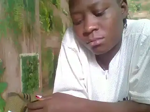 CandyLovesU2 online show from 09.13.25