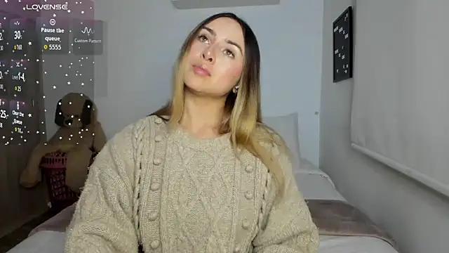 sophi mooreno online show from 03.05.26