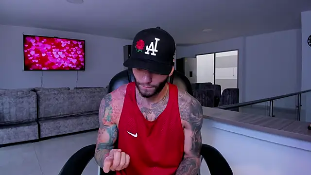 Frank Farrell online show from 02.14.25