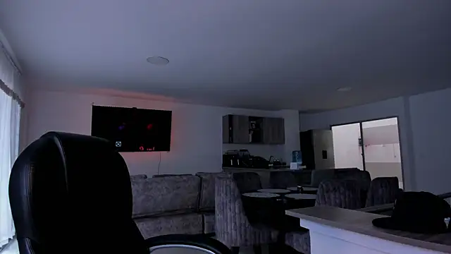 Frank Farrell online show from 02.15.25