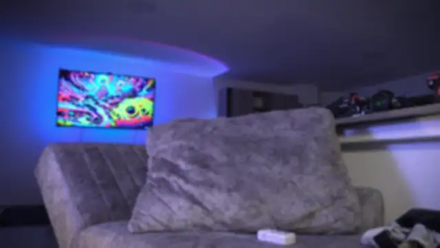 Frank Farrell online show from 10.06.25