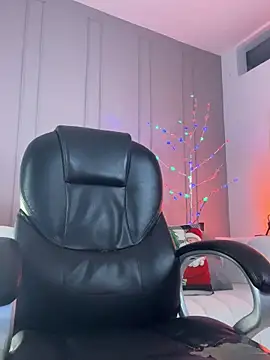 Frank Farrell online show from 11.26.25