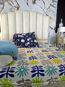 mollieblue69 online show from 04.20.26