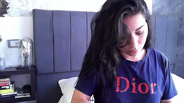 Sweet-Angie online show from 03.18.25