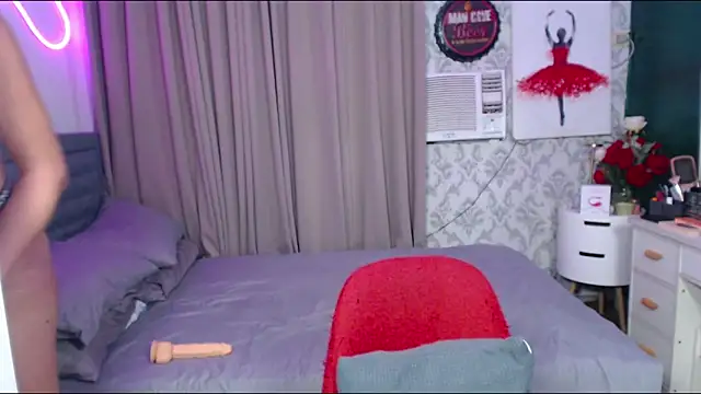 Snapshot of Pretty_Cassie69 chatting on 02.18.25 Pretty Cassie69 online show from 02.18.25