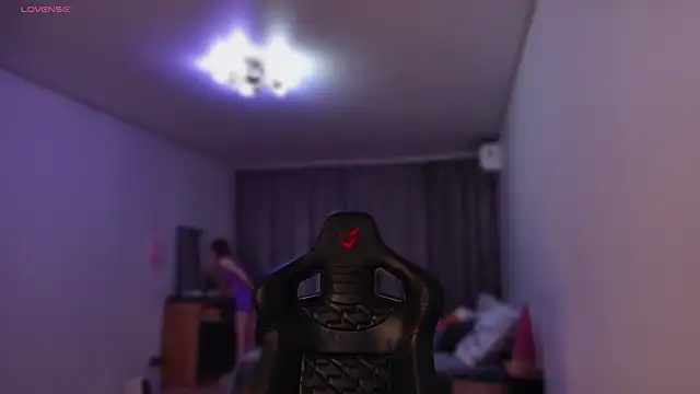 Snapshot of _whiteprincess chatting on 12.05.24 whiteprincess online show from 12.05.24