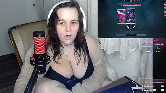 Lia-Bloom online show from 12.24.24