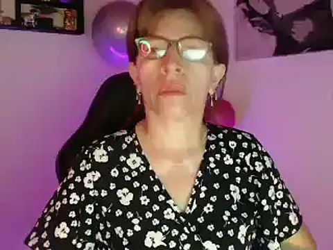 Chayla Ruiz online show from 03.10.25