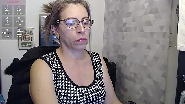 Chayla Ruiz online show from 09.12.25