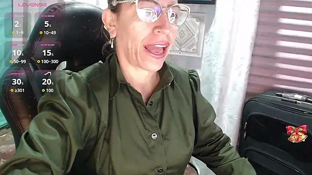 Chayla Ruiz online show from 02.16.26