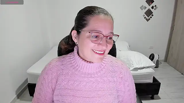 alejandra milf  online show from 02.01.25