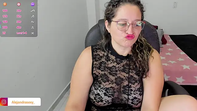 Snapshot of alejandra_milf_ chatting on 06.04.26 alejandra milf online show from 06.04.26
