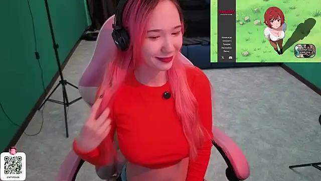 Snapshot of Maya_Viola chatting on 03.04.26 Maya Viola online show from 03.04.26