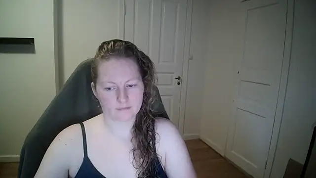 Girlnina-1995 online show from 02.04.25