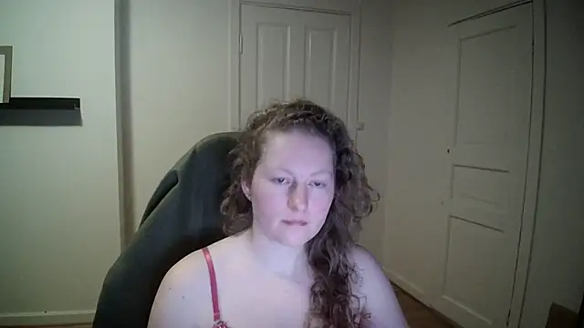 Girlnina-1995 online show from 02.24.25