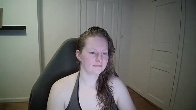 Girlnina-1995 online show from 03.17.25