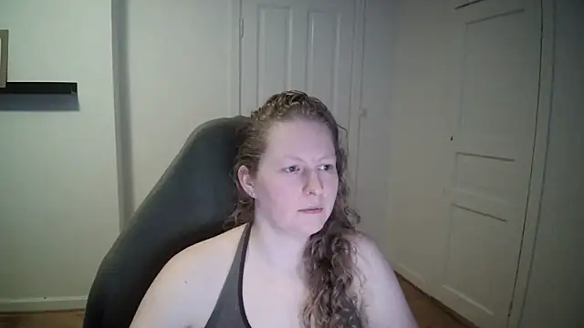 Girlnina-1995 online show from 03.17.25