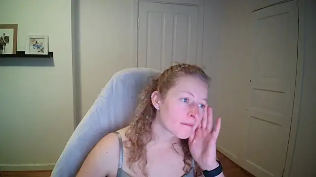 Girlnina-1995 online show from 09.17.25