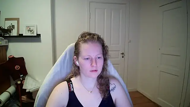 Girlnina-1995 online show from 03.03.26