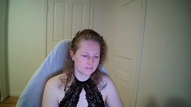 Girlnina-1995 online show from 03.25.26