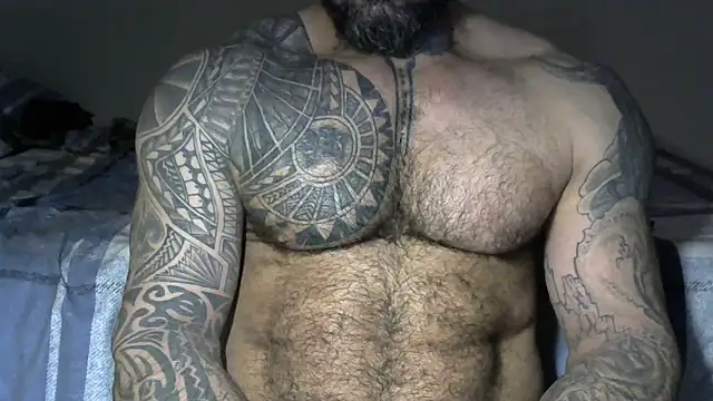 Snapshot of muscle1976 chatting on 01.18.25 muscle1976 online show from 01.18.25