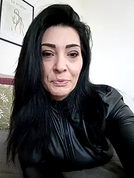 AryaSummersReal online show from 03.16.25