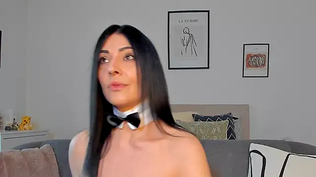 AryaSummersReal online show from 03.19.25