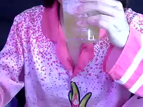 Bee 2k online show from 10.19.25