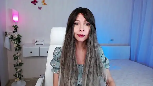 wendifoste online show from 12.23.24